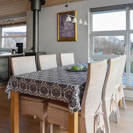 Holiday home Amazing In With Wifi Vinderup
